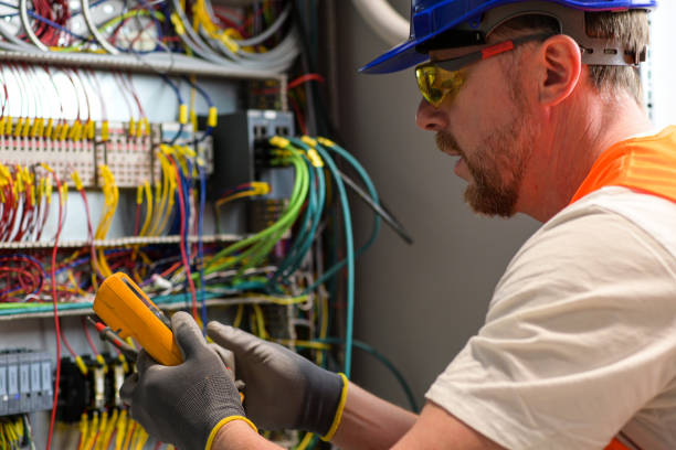Best Affordable Emergency Electrician  in St Peter, MN